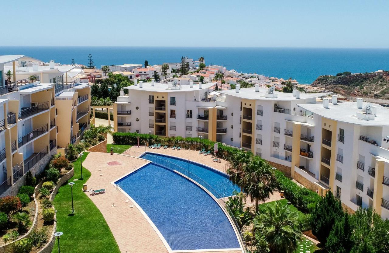 Bnb Homes Ocean View Apartment With Relax Terrace, 2 Swimming Pools & Tennis Court Albufeira Exterior foto