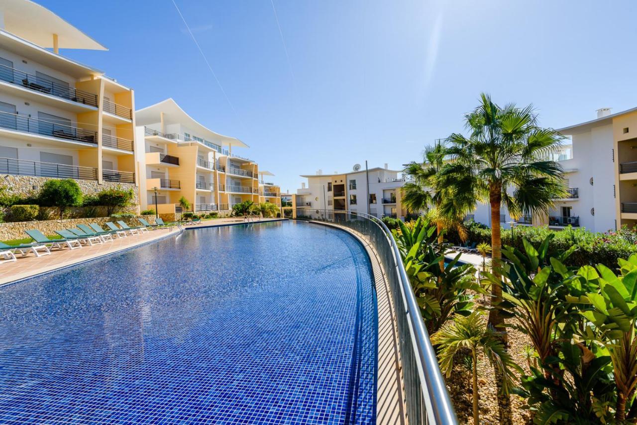 Bnb Homes Ocean View Apartment With Relax Terrace, 2 Swimming Pools & Tennis Court Albufeira Exterior foto